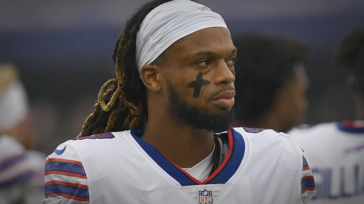 What happened to Buffalo Bills' Damar Hamlin? Doctor explains