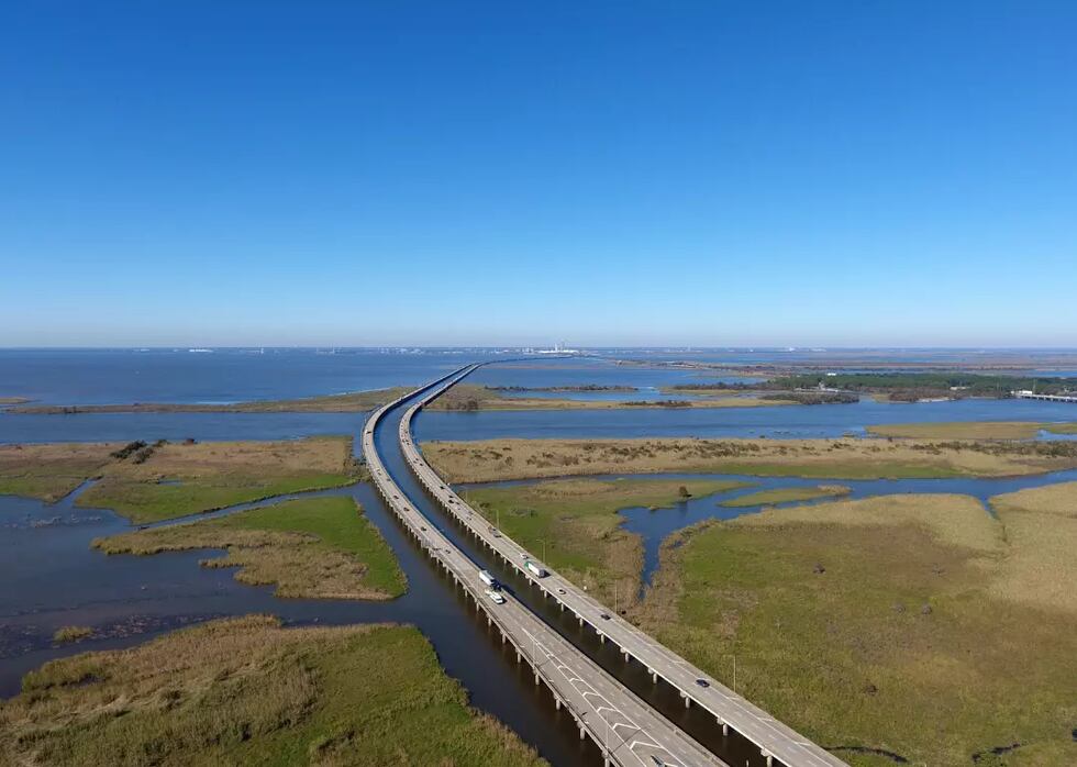 The United States features several thousands-of-miles-long highways--perfect for road trips!