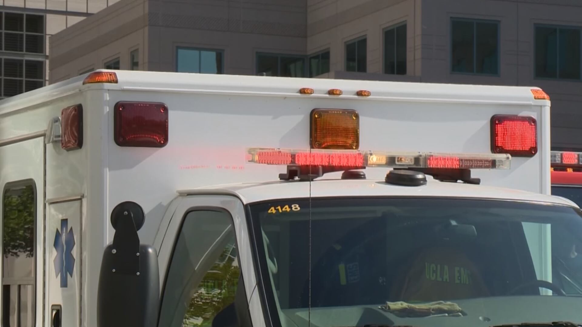 Five injured in multi-vehicle crash near Kierland Commons in Phoenix - Vimarsana News