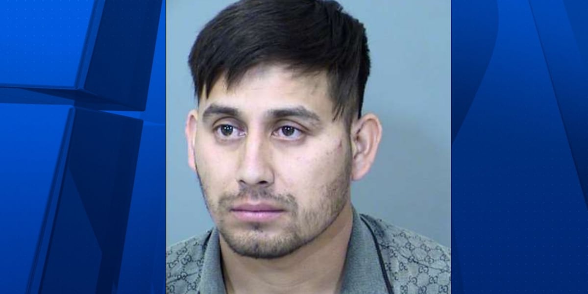 Girl wakes up to find naked stranger in her bed at Phoenix home, police say