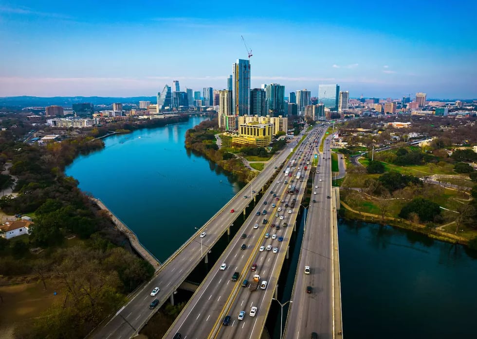 The United States features several thousands-of-miles-long highways--perfect for road trips!