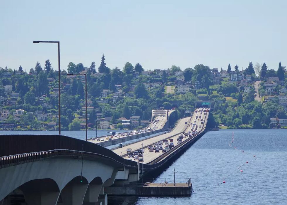The United States features several thousands-of-miles-long highways--perfect for road trips!